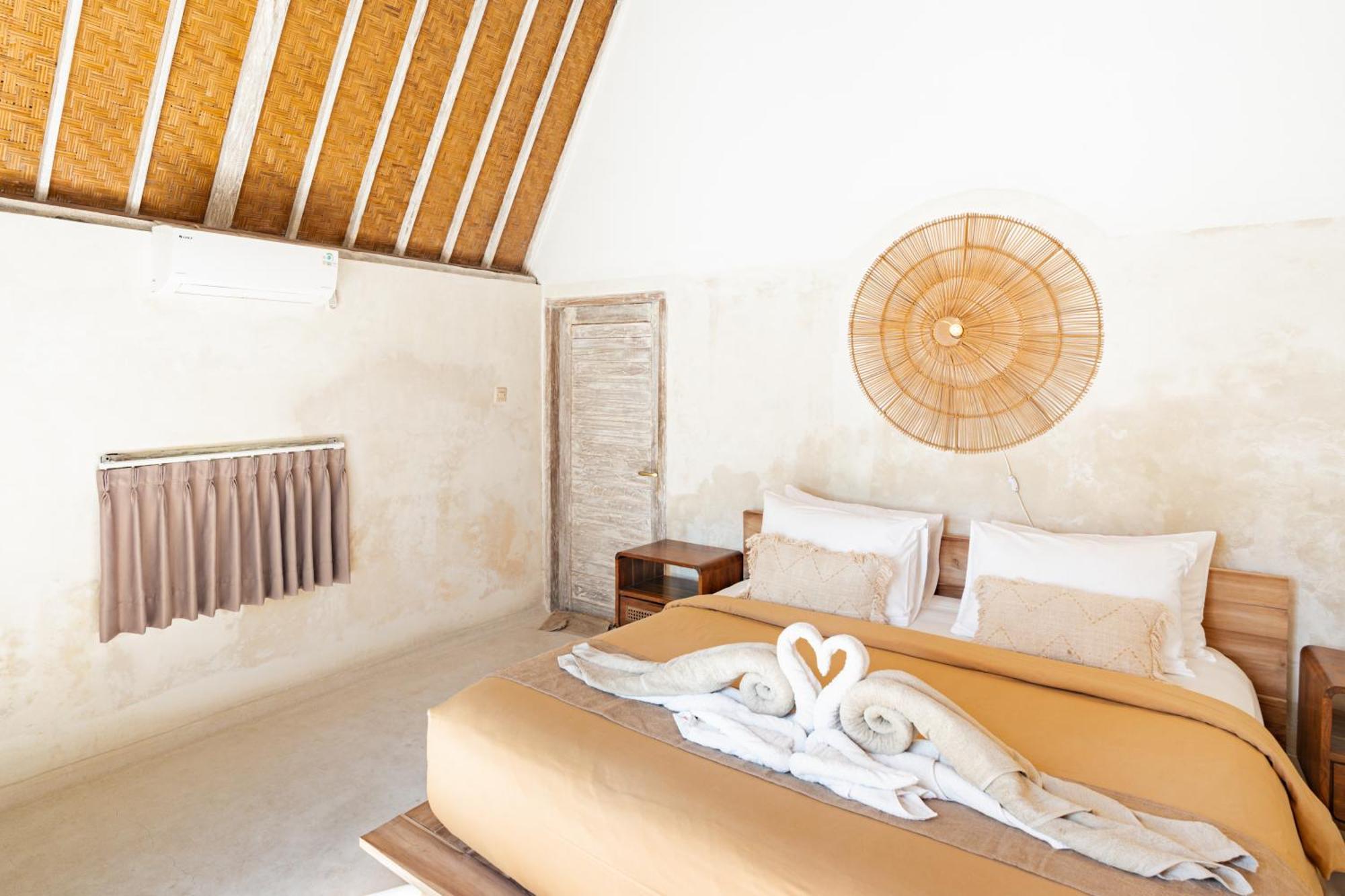 Sunset House Ceningan, 10 Person Beachview Private Villa レンボンガン島 エクステリア 写真