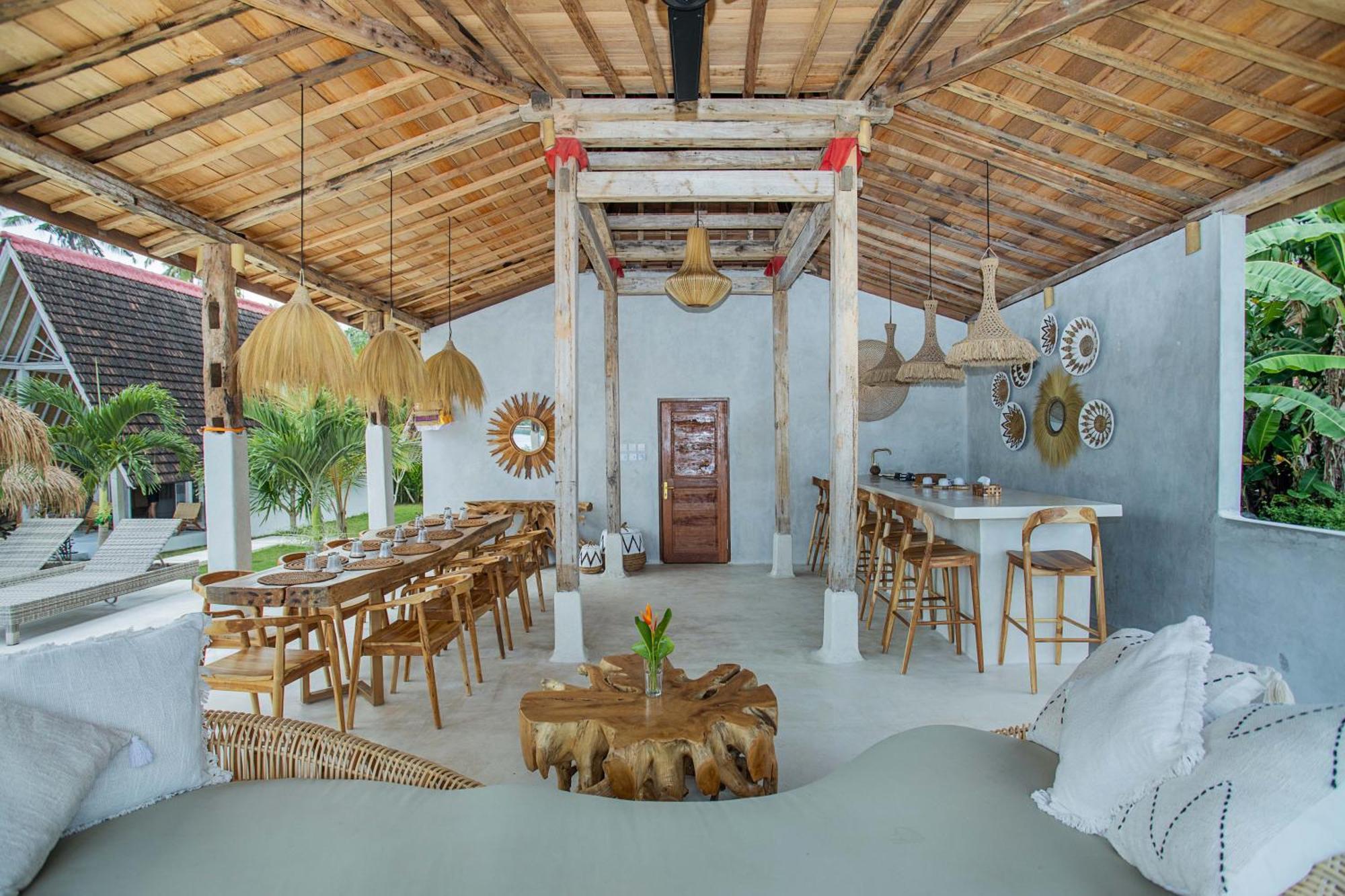 Sunset House Ceningan, 10 Person Beachview Private Villa レンボンガン島 エクステリア 写真